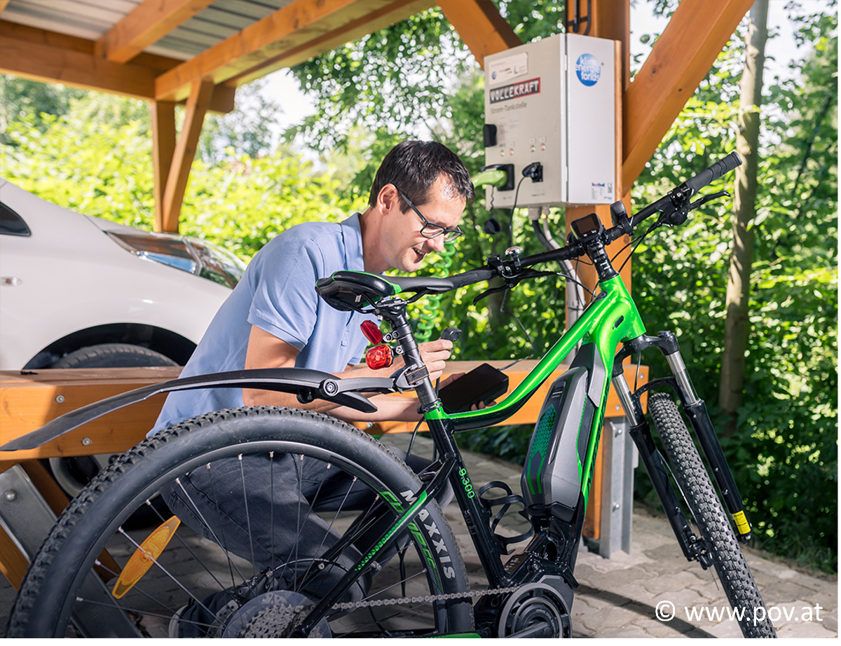Reparatur eines E-Fahrrades